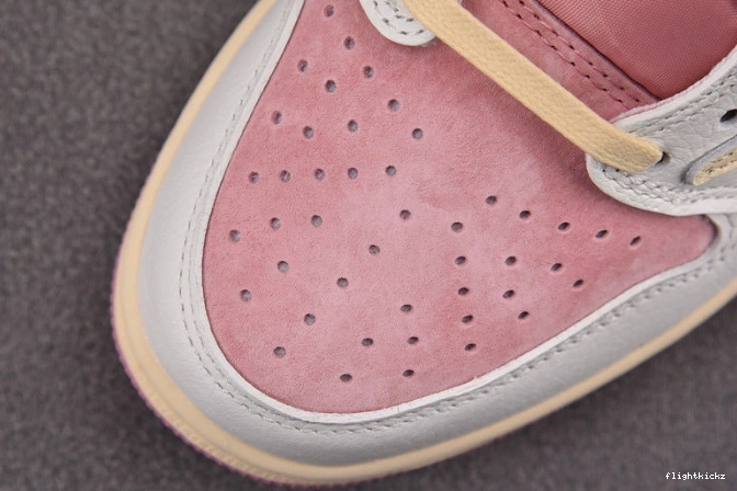 OG DM7866-600 x Travis Scott SP Low AJ 1 1104